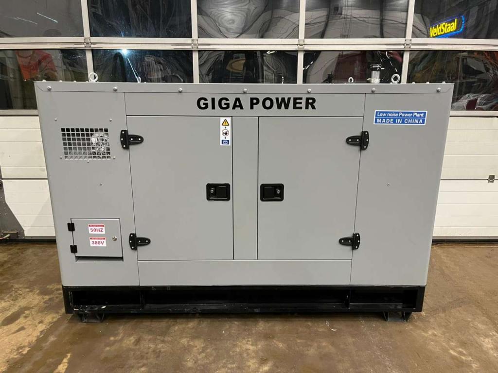 Giga Power LT-W30GF 37.5KVA silent set Foto 5