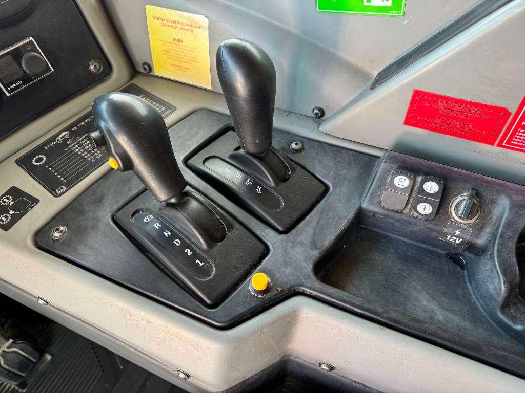 Caterpillar 772G - Automatic Greasing / Body Heating Foto 10