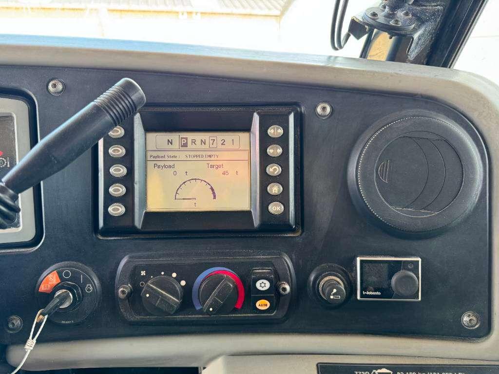 Caterpillar 772G - Automatic Greasing / Body Heating Foto 11