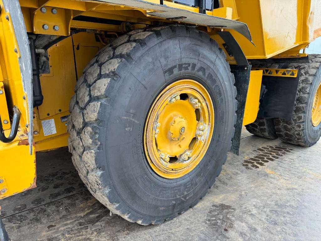 Caterpillar 772G - Automatic Greasing / Body Heating Foto 30