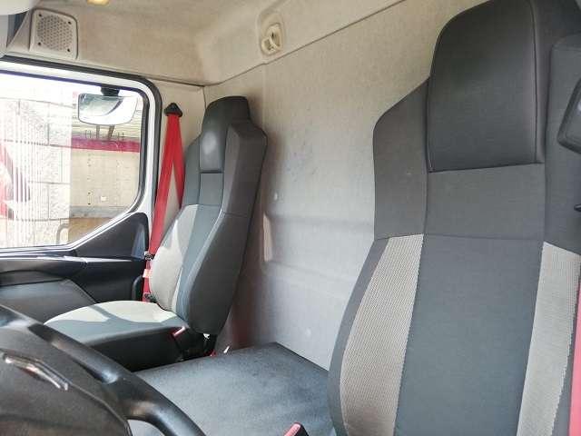 Renault D 16-240 Foto 7