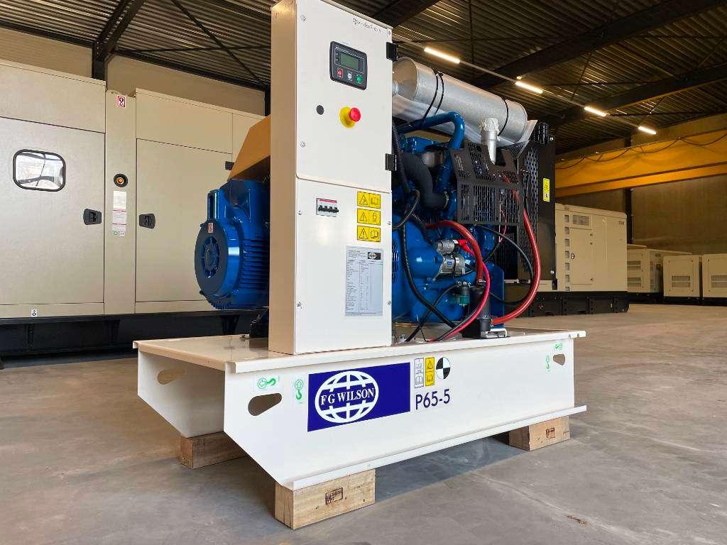 FG Wilson P65-5 - 65 kVA Open Genset - DPX-16006-O Foto 2