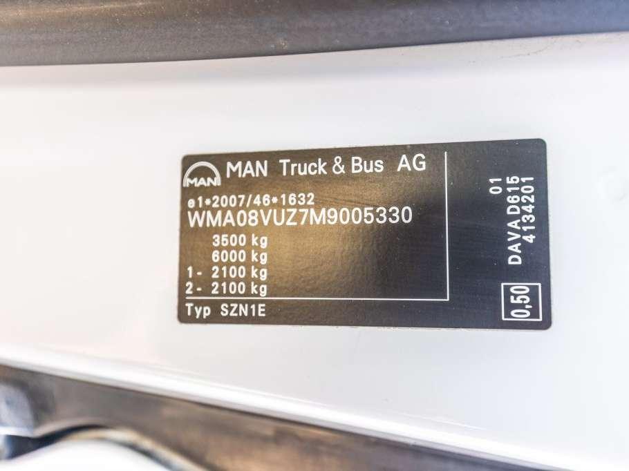 Man TGE 3.180 + DHOLLANDIA Foto 23