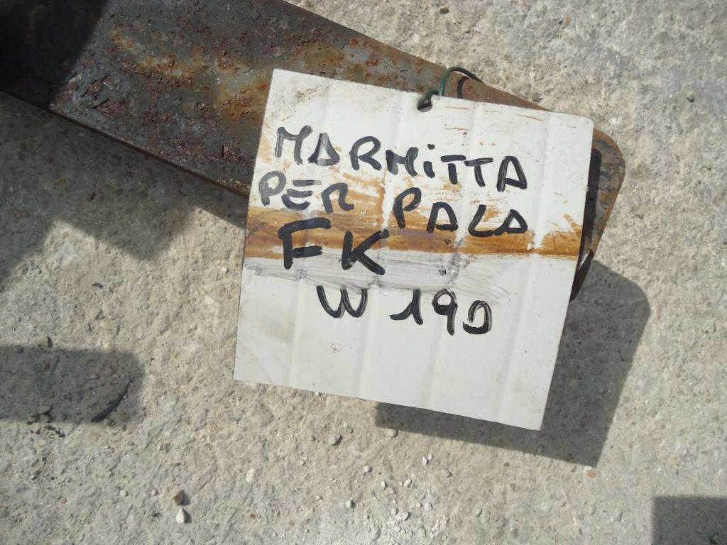 Silenciador para Fiat Kobelco W190 Foto 6