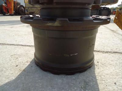 Reductor de traslación para Hitachi ZAXIS 210N - 240N vendida por OLM 90 Srl