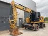Caterpillar M314F with Outriggers Foto 2 thumbnail