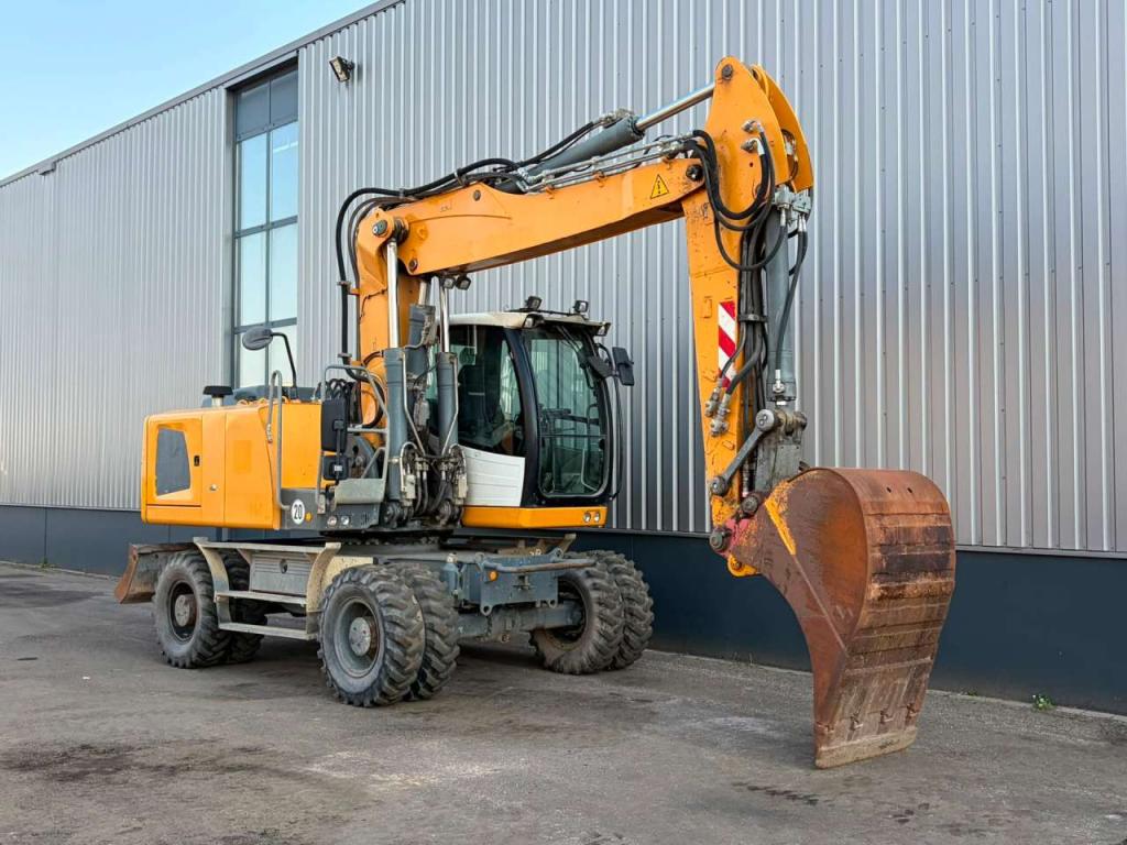 Liebherr A920 Litronic Foto 10