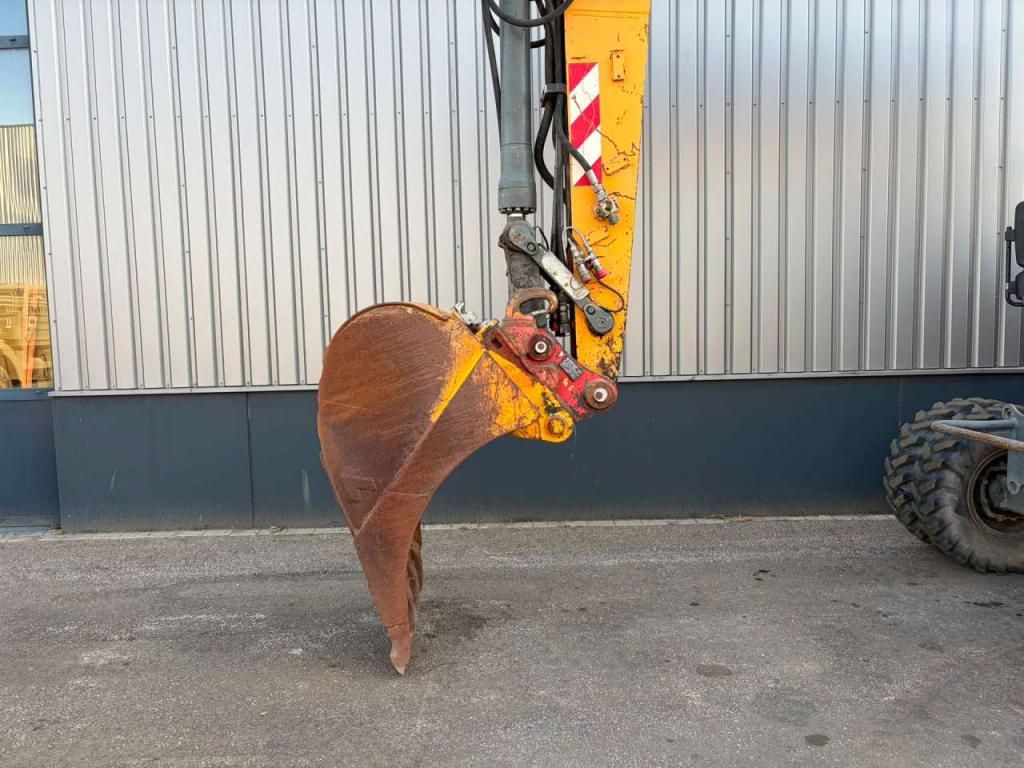 Liebherr A920 Litronic Foto 18