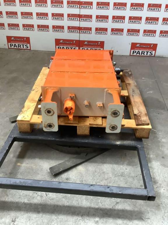 Depósito para aceite para Hitachi ZX135 US-7 Foto 4