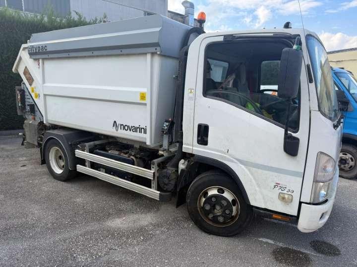 Isuzu P75 Foto 1