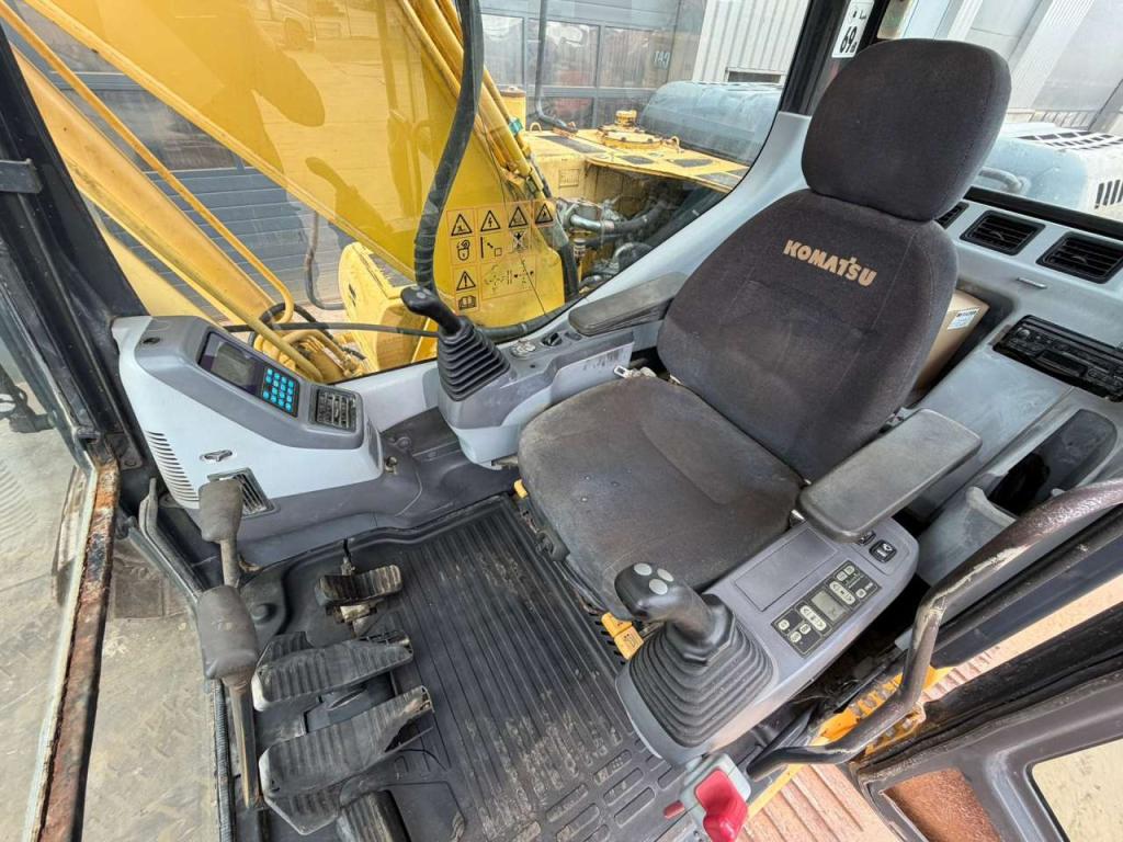 Komatsu PC180LC-7K Foto 25