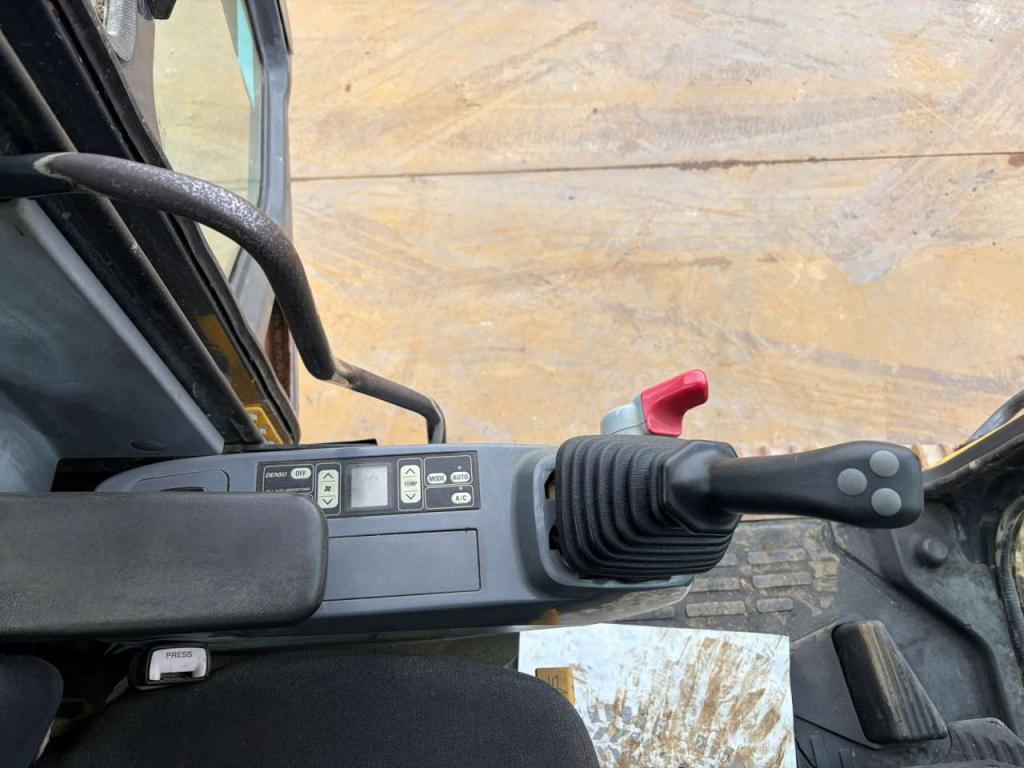 Komatsu PC180LC-7K Foto 27