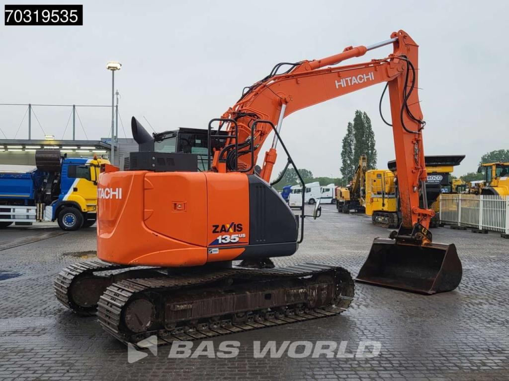 Hitachi ZX135 US-6 Inlc. New Chains + Sprockets Foto 6