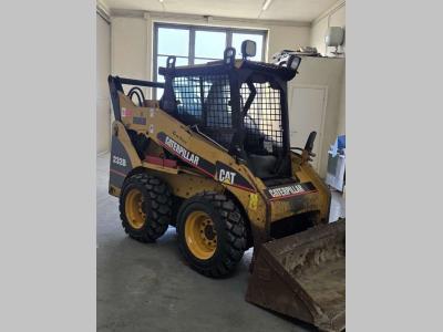 Caterpillar 232B vendida por Marinaccio Antonio
