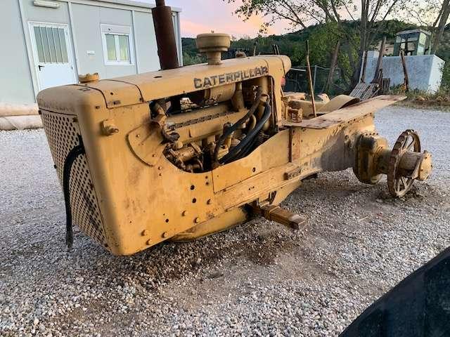 Caterpillar D6B Foto 1
