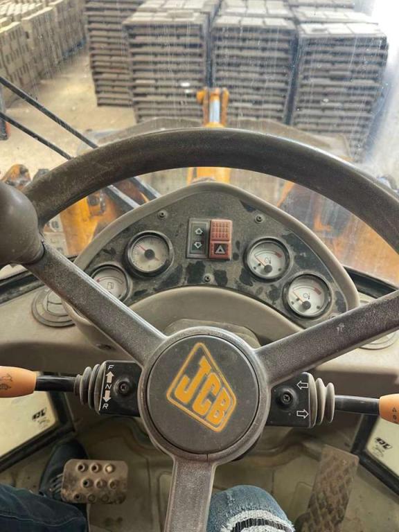 JCB 409 Foto 7