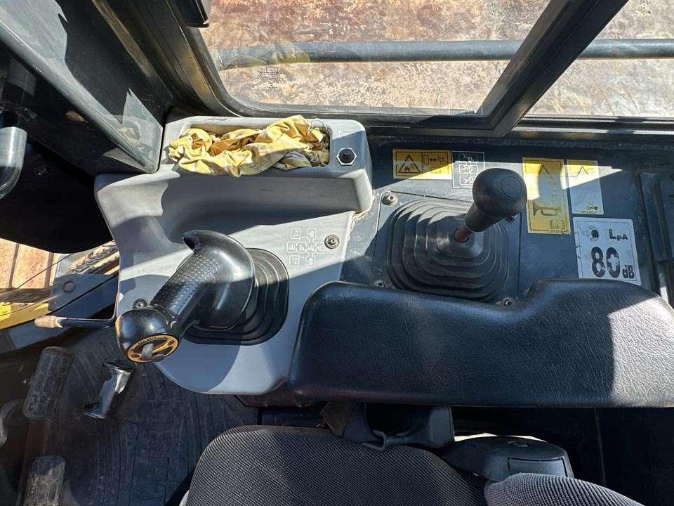 Komatsu D51PX-22 Foto 14