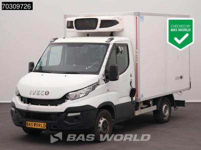 Iveco Daily 35S14 DAMAGE/SCHADE! Automaat Koelwagen Carrier Pulsar Airco Cruise Camera Euro6 Koel Koeler vendida por BAS World B.V.