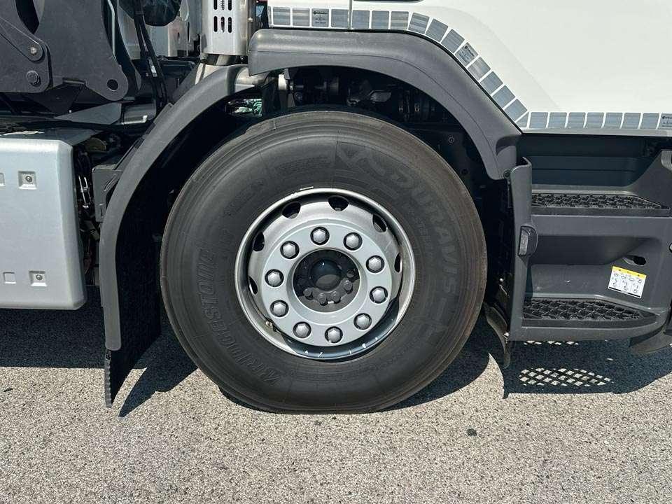 Volvo FE350 6X2 Foto 14