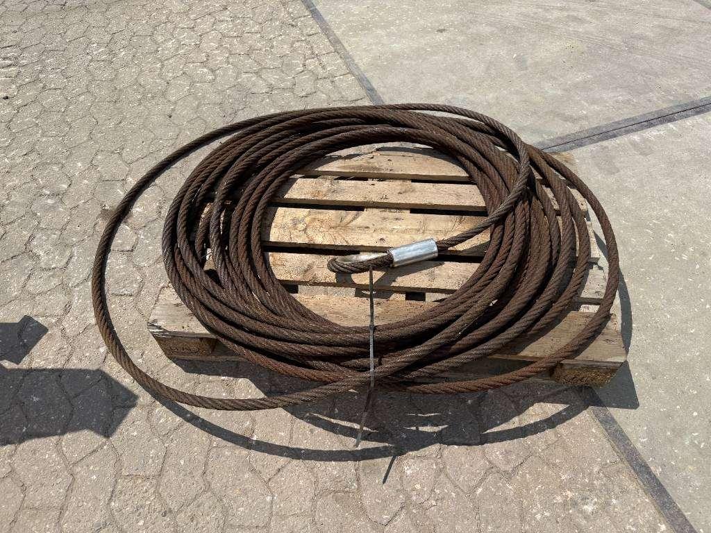 Caterpillar D6 Winch / Lier / Winde Foto 8