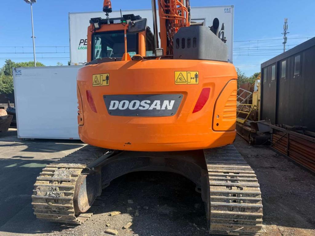 Doosan DX140LCR-5 Foto 5