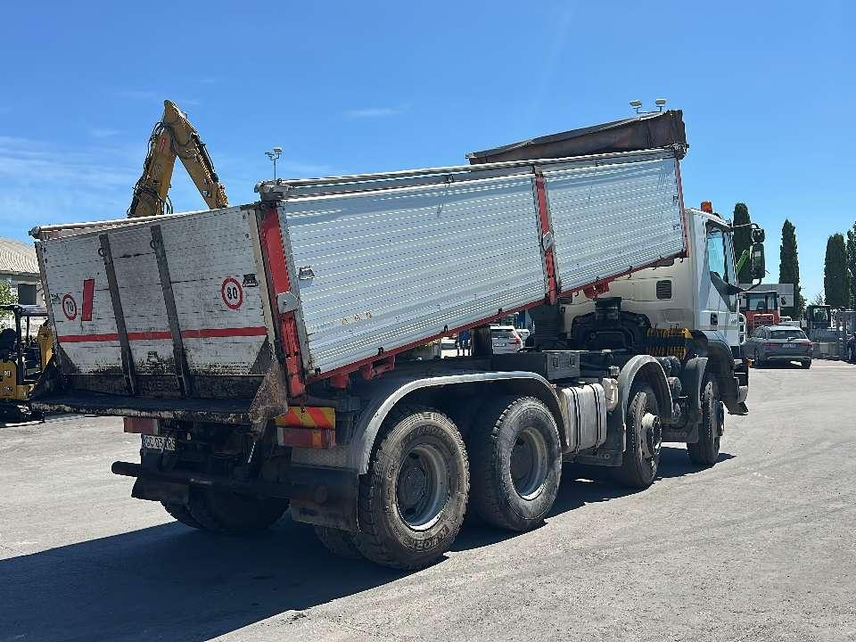 Iveco Trakker 440 Foto 4