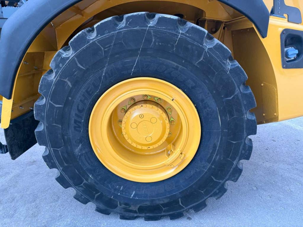 Bell B30E Foto 16