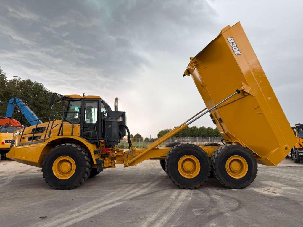 Bell B30E Foto 9