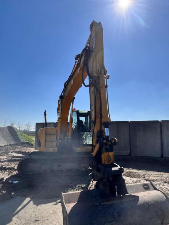 JCB JZ140LC Foto 2