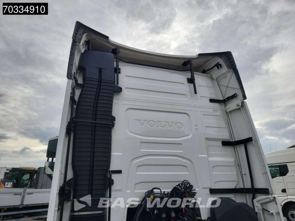 Volvo FH 460 4X2 Globe APK 04-2027 2x Tanks I-ParkCool Foto 13