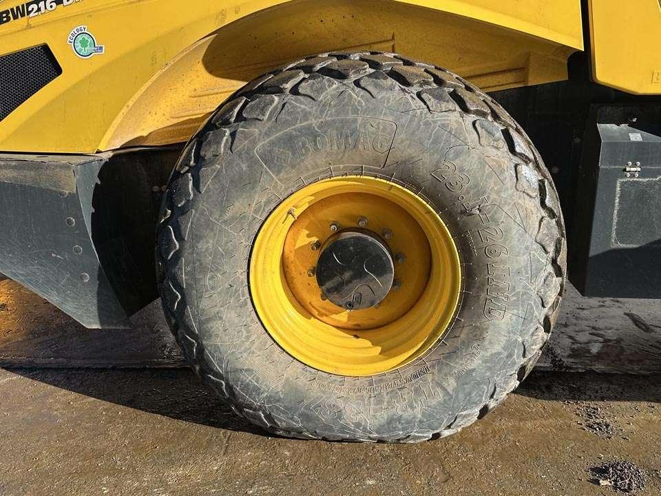 Bomag BW 216 DH-5 Foto 4