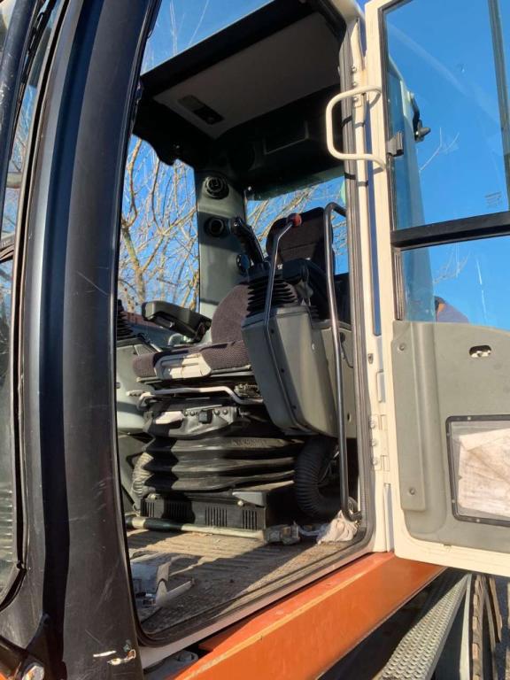 Liebherr A 910 COMPACT Foto 4