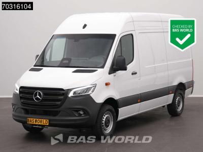 Mercedes-Benz Sprinter 317 CDI Automaat L2H2 LED Nwste model BPM vrij! MBUX Camera Airco Cruise RWD L2 A/C Cruise vendida por BAS World B.V.