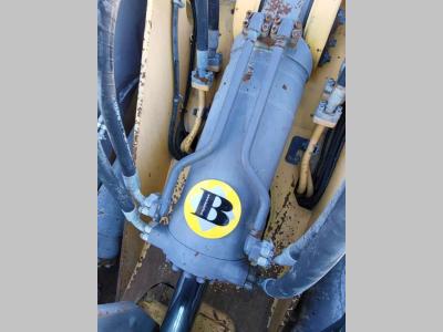 Volvo hydraulic cylinder 17230577 for Volvo L180G, L180H, L180K vendida por Balavto