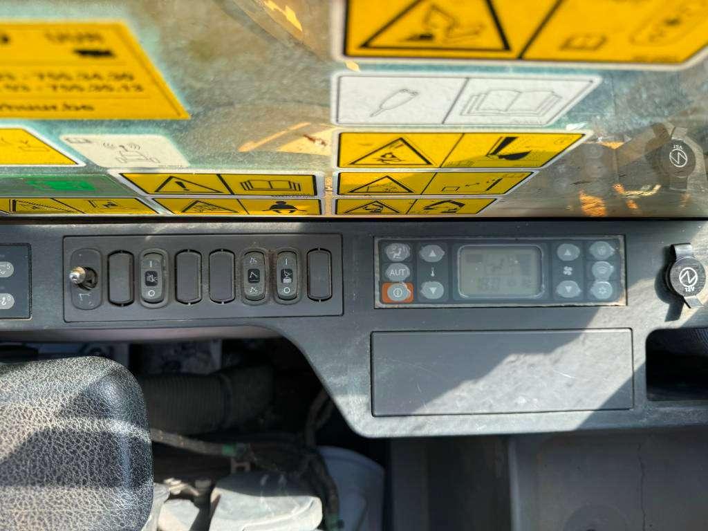 Caterpillar 320FL - New Bucket / Hammer Lines / Camera Foto 11