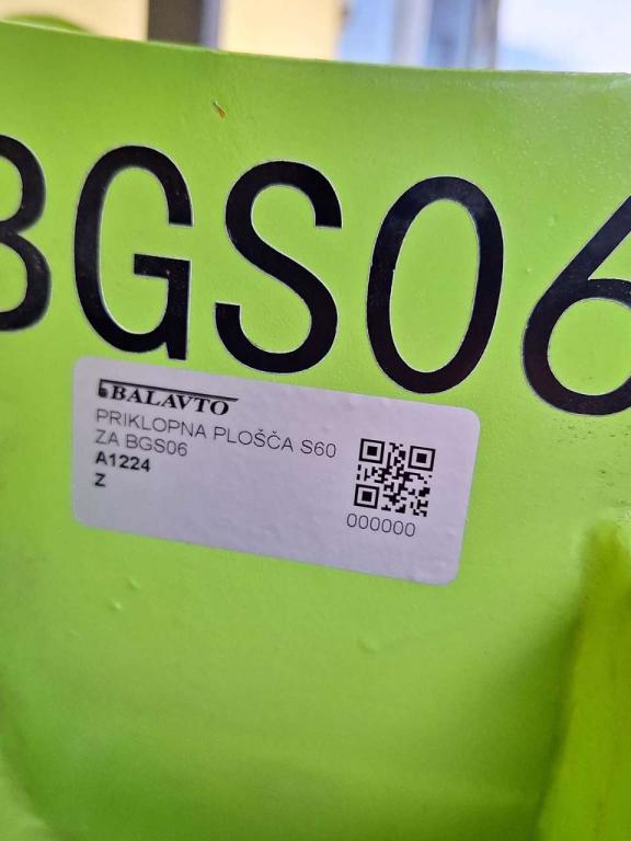 S60 for 12-18 ton excavators Attachment plate Foto 11