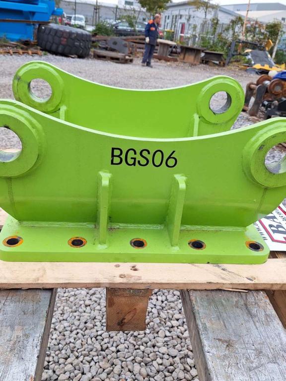 S60 for 12-18 ton excavators Attachment plate Foto 8