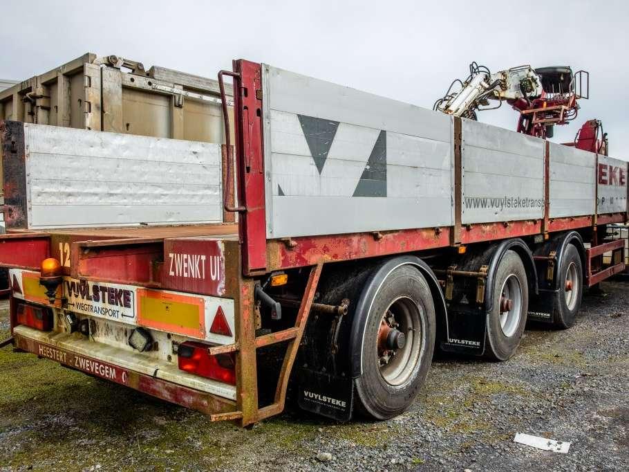 KWB KRAAN/CRANE/GRUE/KRAN- KENNIS 16 TON/M(3xhydr.) Foto 1