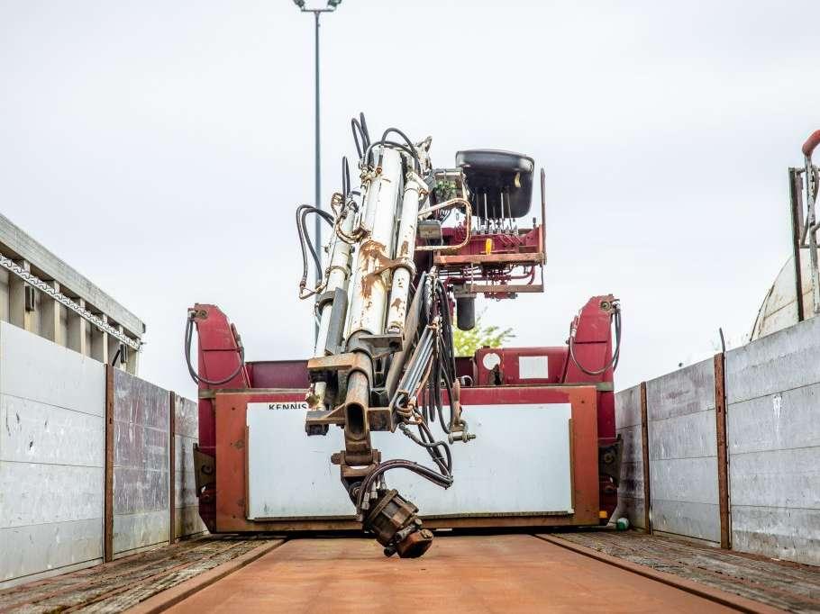 KWB KRAAN/CRANE/GRUE/KRAN- KENNIS 16 TON/M(3xhydr.) Foto 3