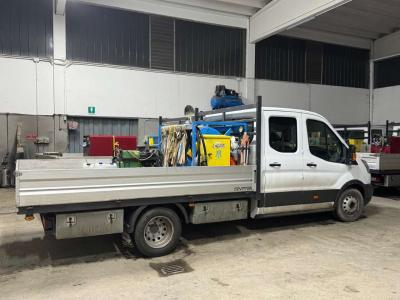 Ford Doppia cabina vendida por Trazzi Macchine Srl