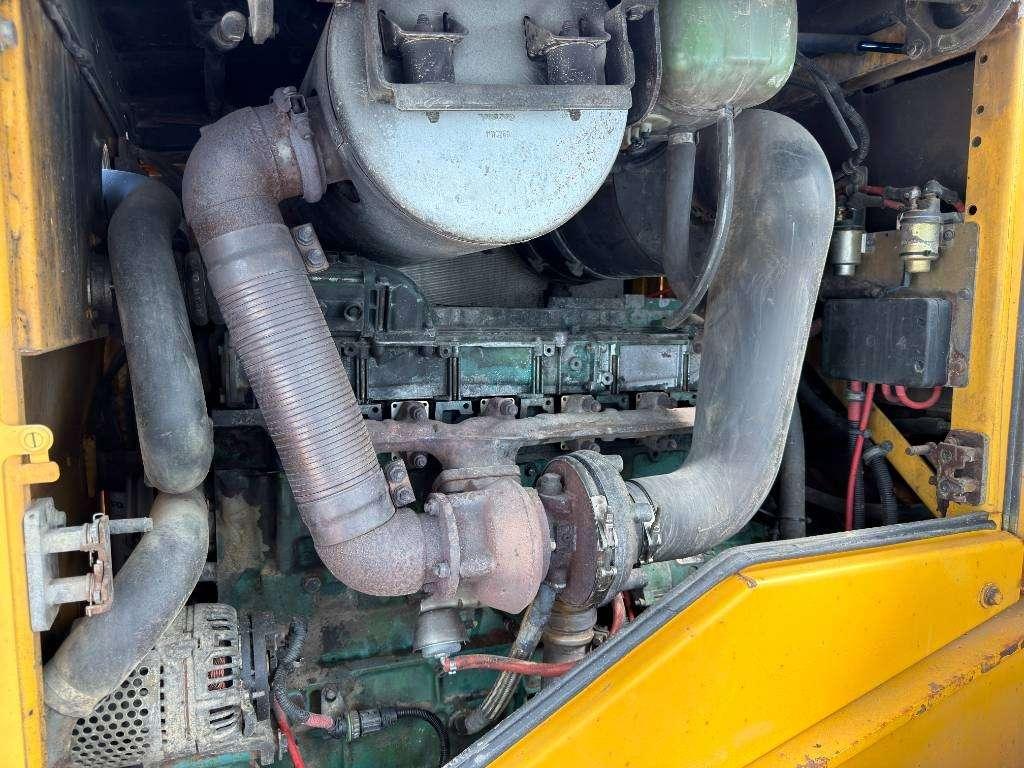 Volvo L120F Foto 28