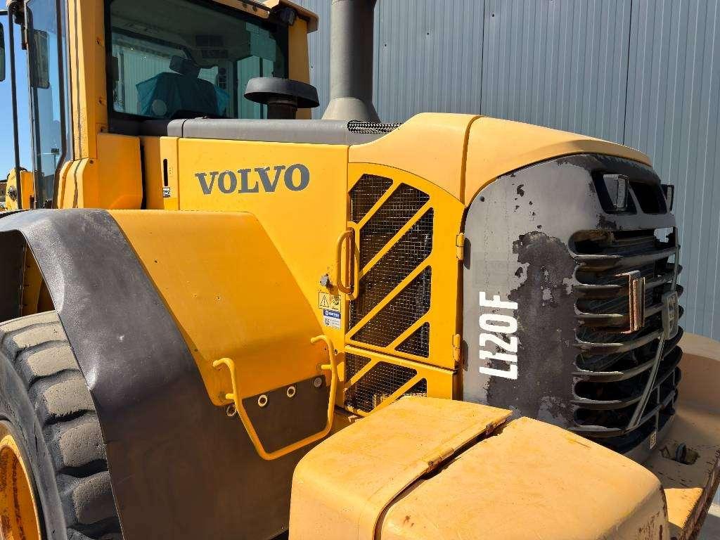 Volvo L120F Foto 6