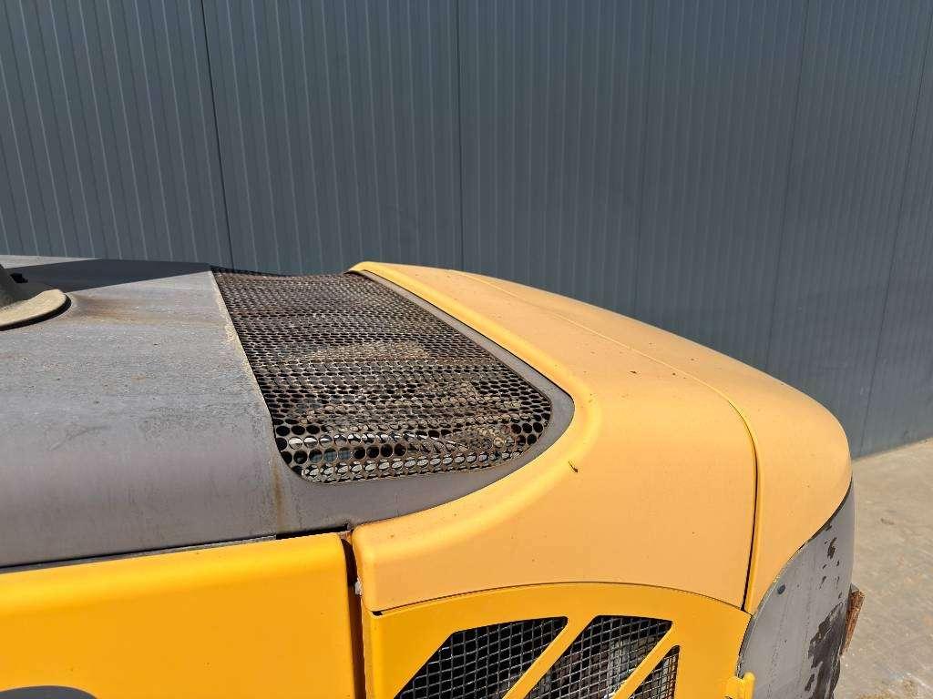 Volvo L120F Foto 8
