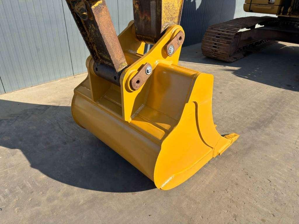 Caterpillar 320D L Foto 16