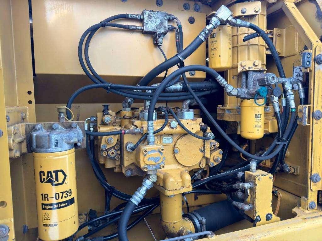 Caterpillar 320D L Foto 28