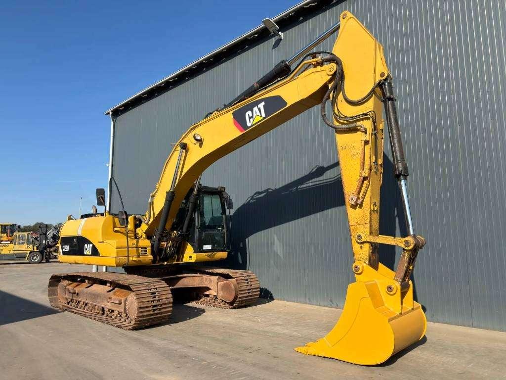 Caterpillar 320D L Foto 3