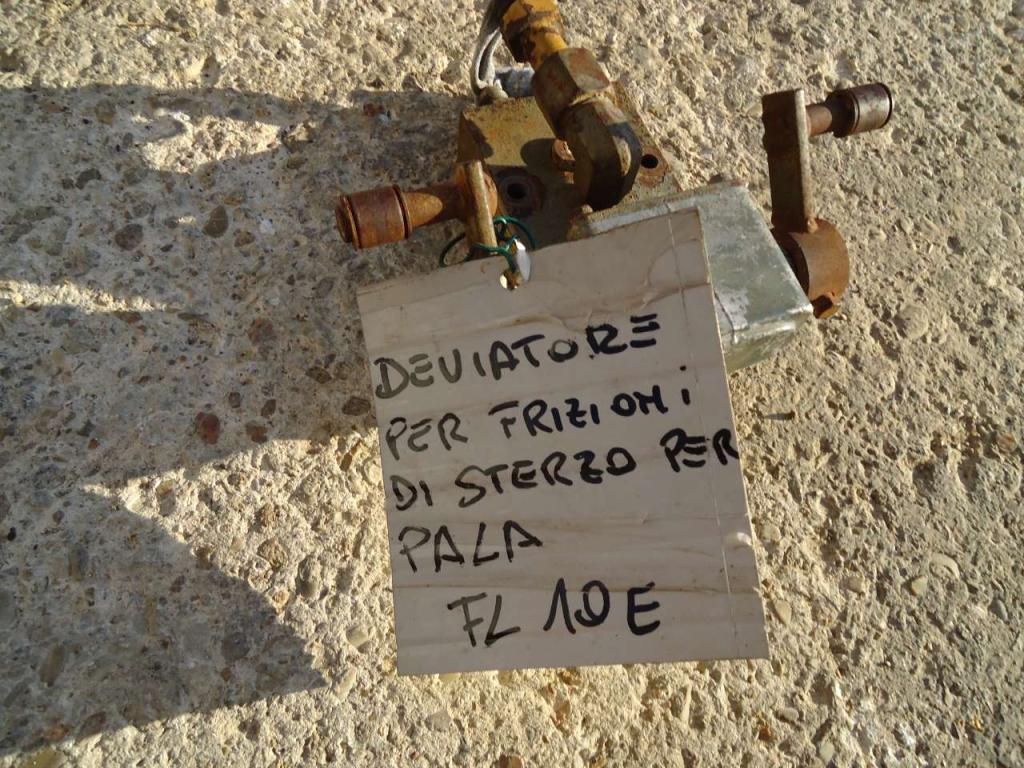 Desviador de embragues de dirección para Fiat Allis FL10E Foto 5
