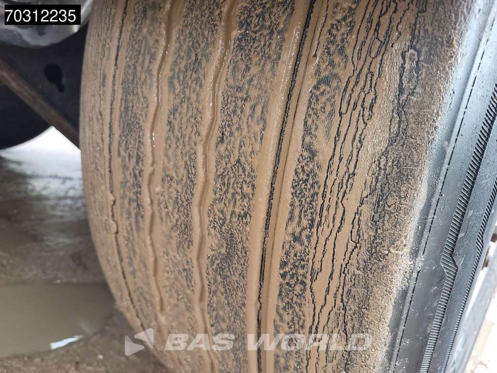 Feldbinder TSA41.3 3 axles 3 comp.7.500 /26.000 /7.500L Foto 29