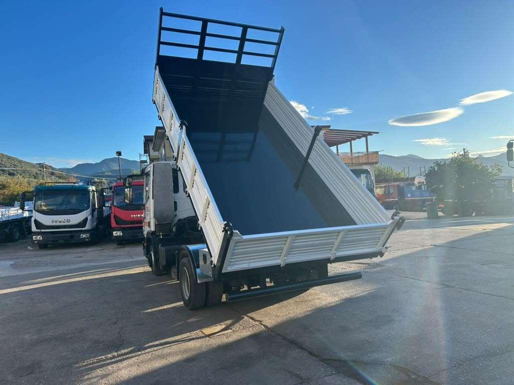 Iveco EUROCARGO CUBE 80E22P Foto 15