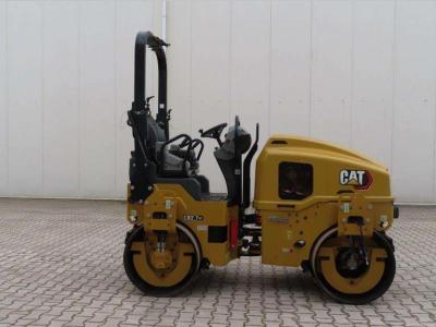 Caterpillar CB2.7GC vendida por Bove Verhuur & Verkoop